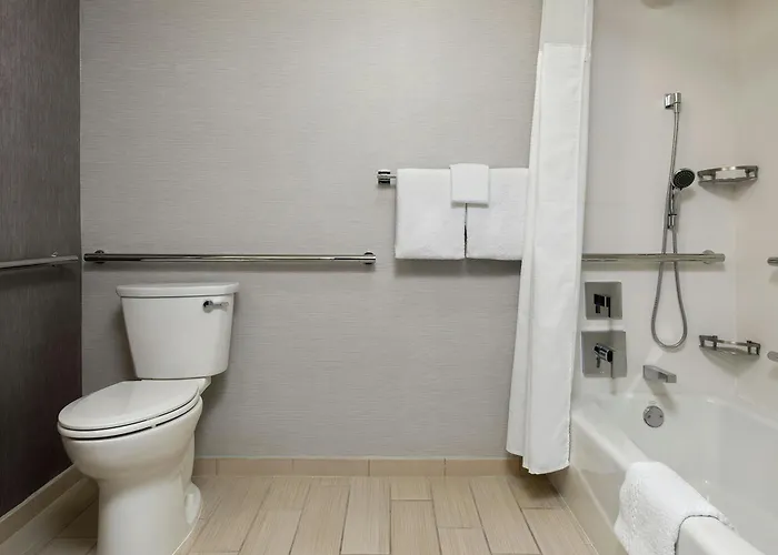 Courtyard By Marriott North Hotel Phoenix