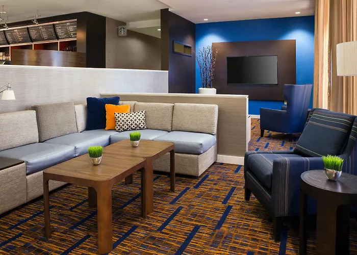 Courtyard By Marriott North 3*