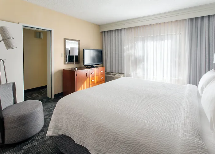 Hotel Courtyard By Marriott North Phoenix