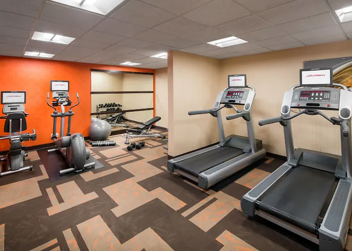 Courtyard By Marriott North Phoenix