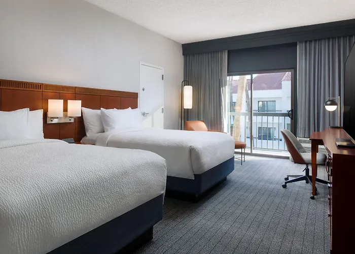 Hotel Courtyard By Marriott North Phoenix