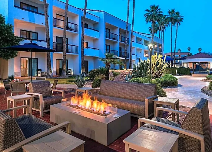 Hotel Courtyard By Marriott North Phoenix
