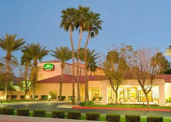 Courtyard By Marriott North Hotel Phoenix
