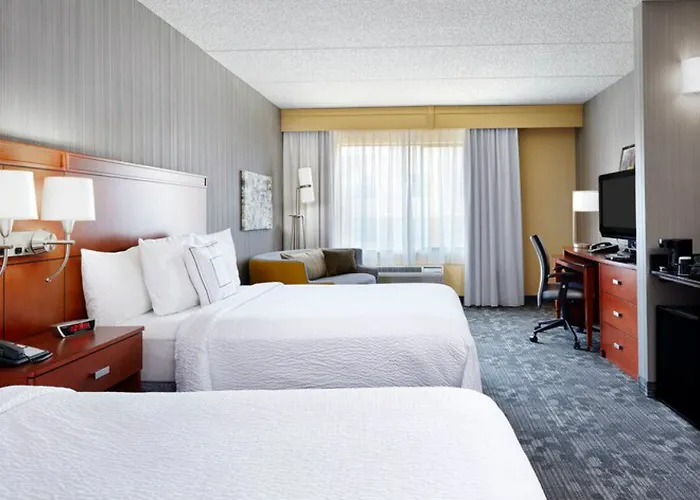 Courtyard By Marriott North 3*